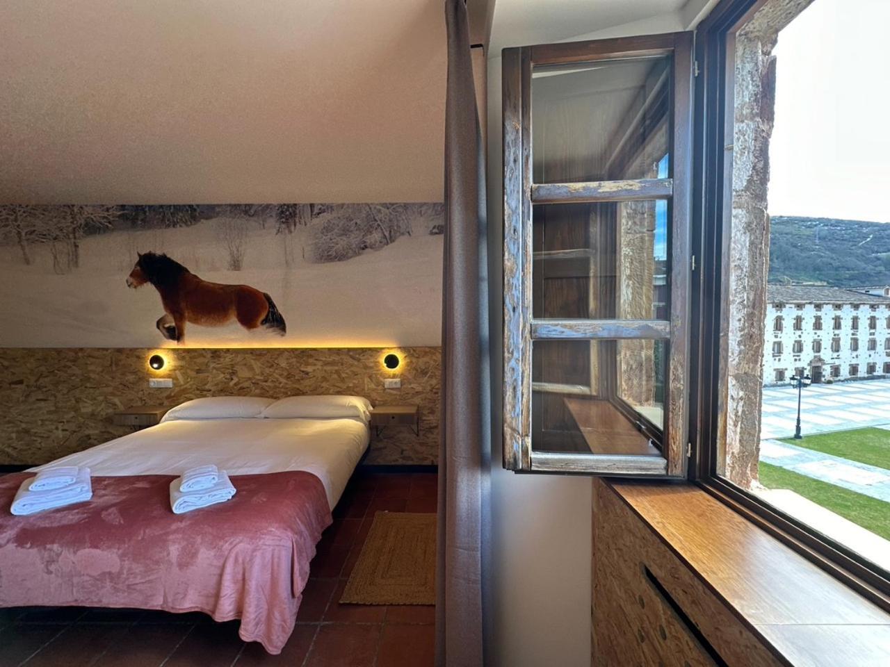 Hotel Y Albergue Real Fabrica De Ezcaray Ngoại thất bức ảnh